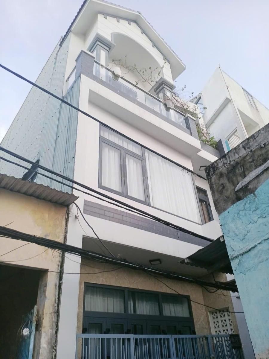 NHÀ 3 TẦNG DŨNG SỸ THANH KHÊ -  68,5 M² - GIÁ CHỈ 4X