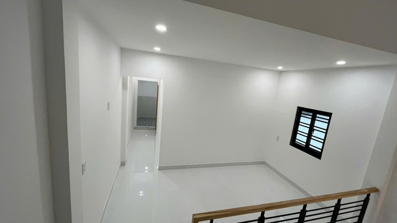 BÁN NHÀ 2 TẦNG MẶT TIỀN TÔN ĐẢN – HÒA AN, GIÁ CHỈ 5,7 TỶ