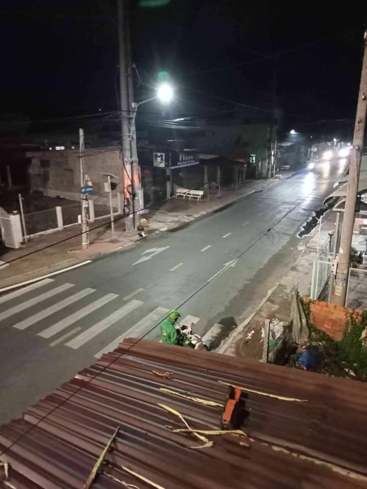 BÁN NHÀ MẶT TIỀN TÂN CHÂU - SÁT QL N1