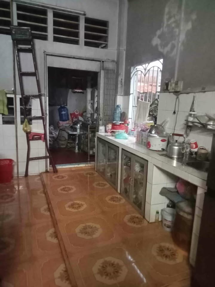 BÁN NHÀ MẶT TIỀN TÂN CHÂU - SÁT QL N1