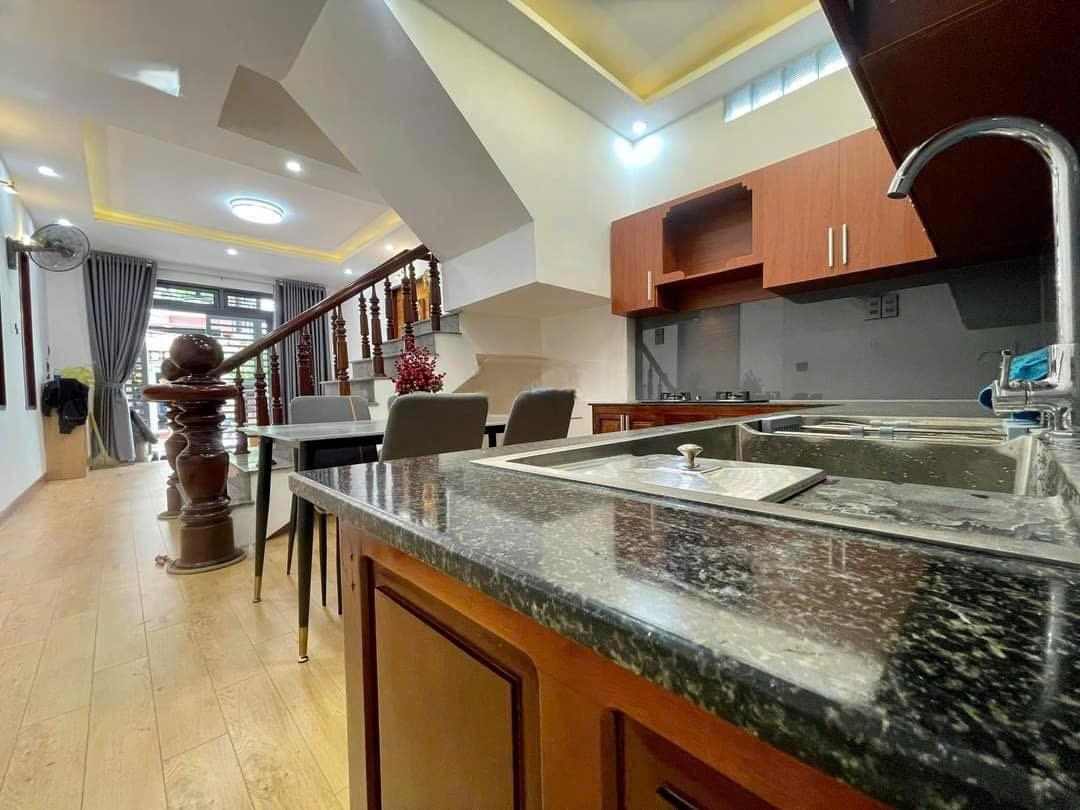 Bán nhà riêng 3 tầng phố Lý Thường Kiệt, Buôn Ma Thuột, Đắk Lắk – 5 tỷ