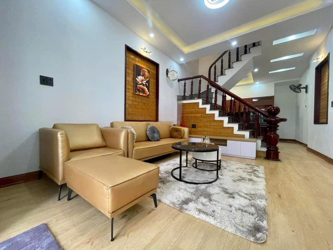 Bán nhà riêng 3 tầng phố Lý Thường Kiệt, Buôn Ma Thuột, Đắk Lắk – 5 tỷ