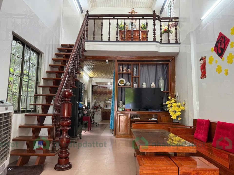 BÁN NHÀ GÁC LỬNG MẶT TIỀN THANH HẢI – TP. HUẾ