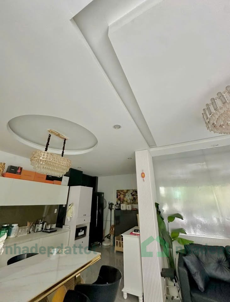 BÁN NHÀ 4 TẦNG – KIỆT TRƯỜNG CHINH THÔNG RA LÊ MINH – TP. HUẾ