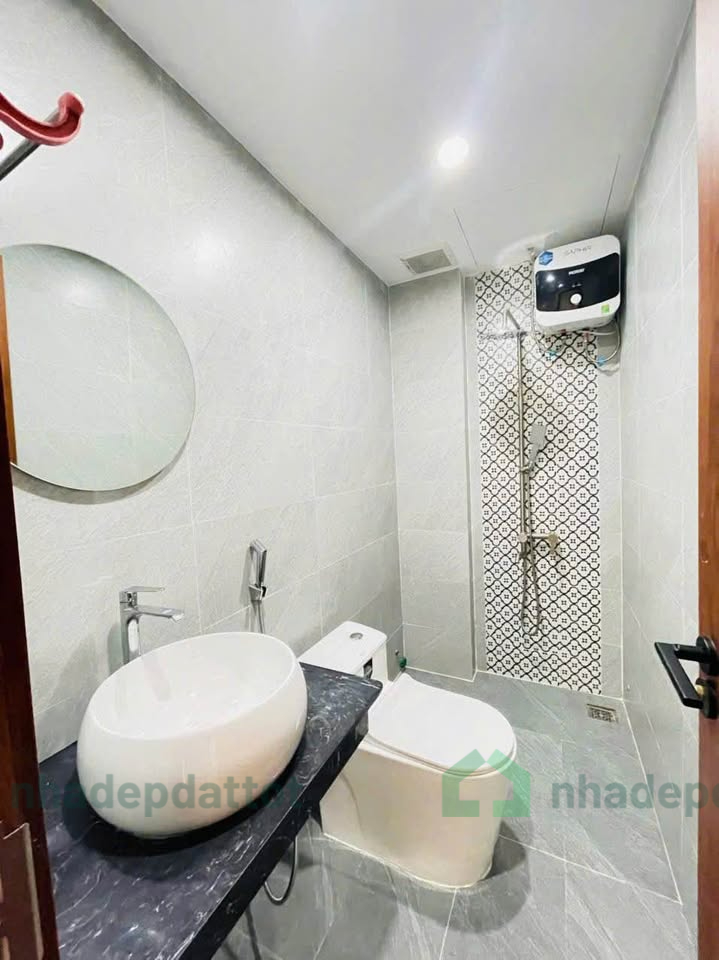 NHÀ 3 TẦNG MỚI – KIỆT Ô TÔ TRÁNH NHAU – BÙI THỊ XUÂN, TP. HUẾ - CHỈ 3 TỶ