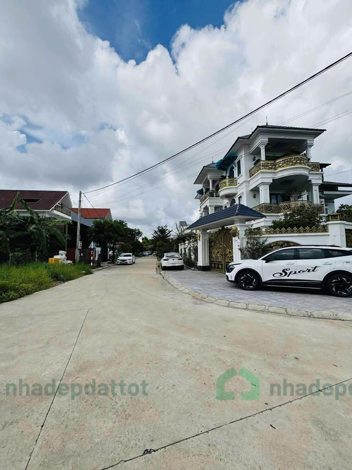 BÁN ĐẤT NỀN KHU VIP NGỌC ANH – TP. HUẾ