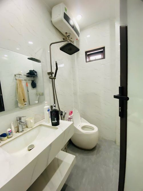 án Nhà 3 Tầng Full Nội Thất – Kiệt 93 An Dương Vương, An Đông, TP Huế – Giá 2,7 Tỷ
