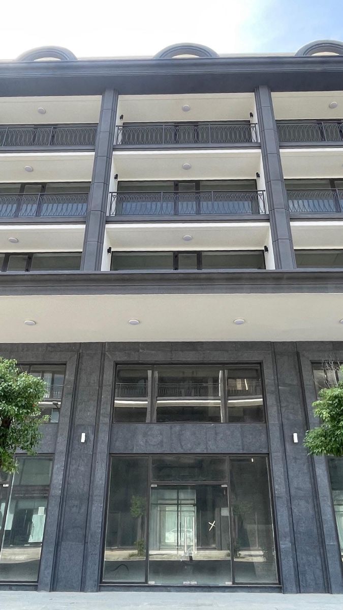 Cho thuê nguyên căn Shophouse An Cựu City - 5 tầng 1 tum - diện tích 102m2 - giá chỉ 20-30tr/tháng