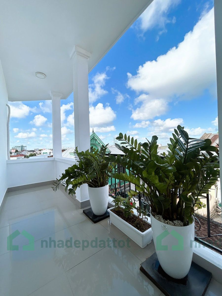 Nhà 3 tầng trung tâm Phan Bội Châu – cạnh chợ Bến Ngự, giá chỉ 3,25 tỷ