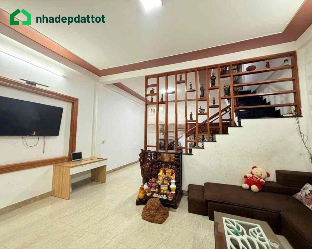 Hàng Hiếm: Nhà Đổ Mê Kiệt Ô Tô Ngọc Anh, 112m², Giá Sốc 2,7x Tỷ!