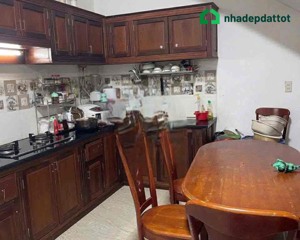 Hàng Hiếm: Nhà Đổ Mê Kiệt Ô Tô Ngọc Anh, 112m², Giá Sốc 2,7x Tỷ!