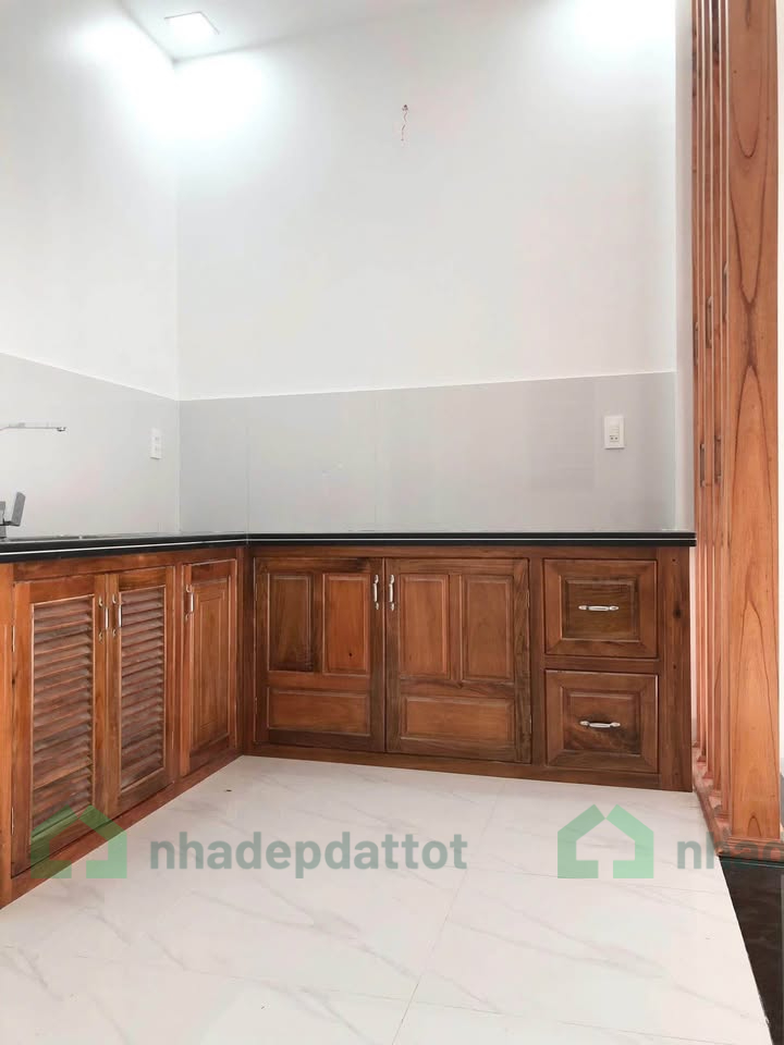 Cho thuê nhà mặt tiền đường Văn Cao – phường Xuân Phú, TP Huế - 10tr/tháng