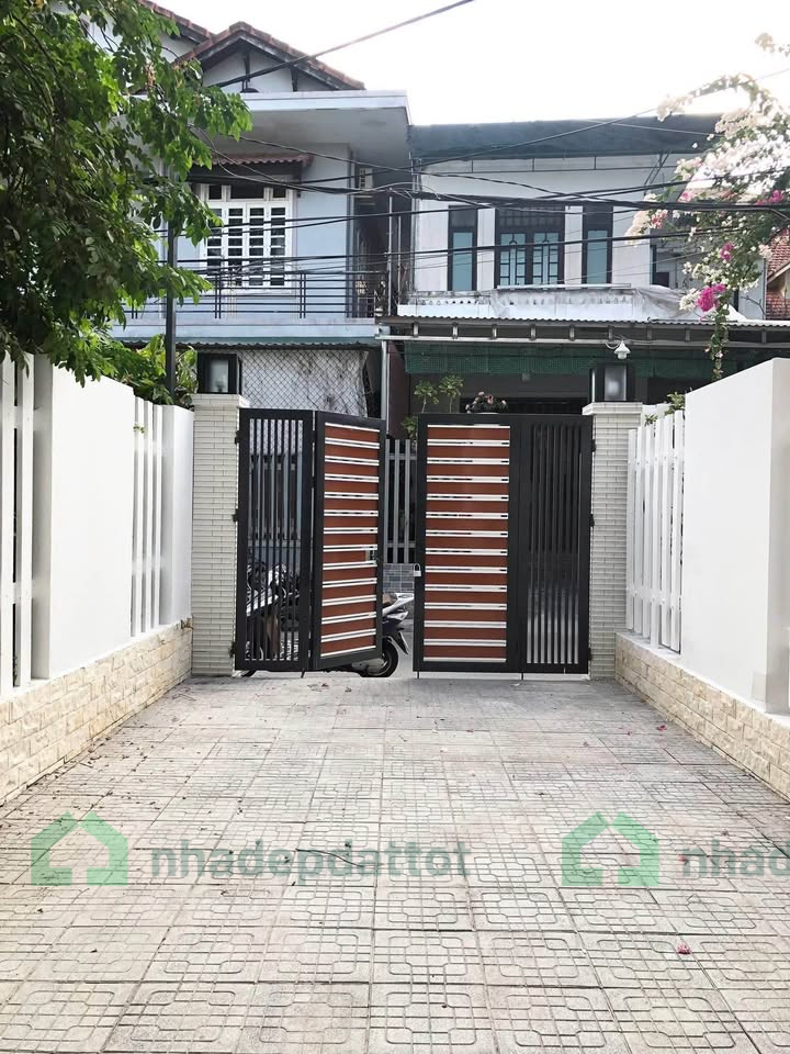 Cho thuê nhà mặt tiền đường Văn Cao – phường Xuân Phú, TP Huế - 10tr/tháng