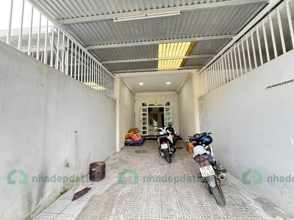 BÁN NHÀ 2 TẦNG – 2 MẶT TIỀN ĐƯỜNG TAM THAI, QUẬN THUẬN HÓA, TP HU