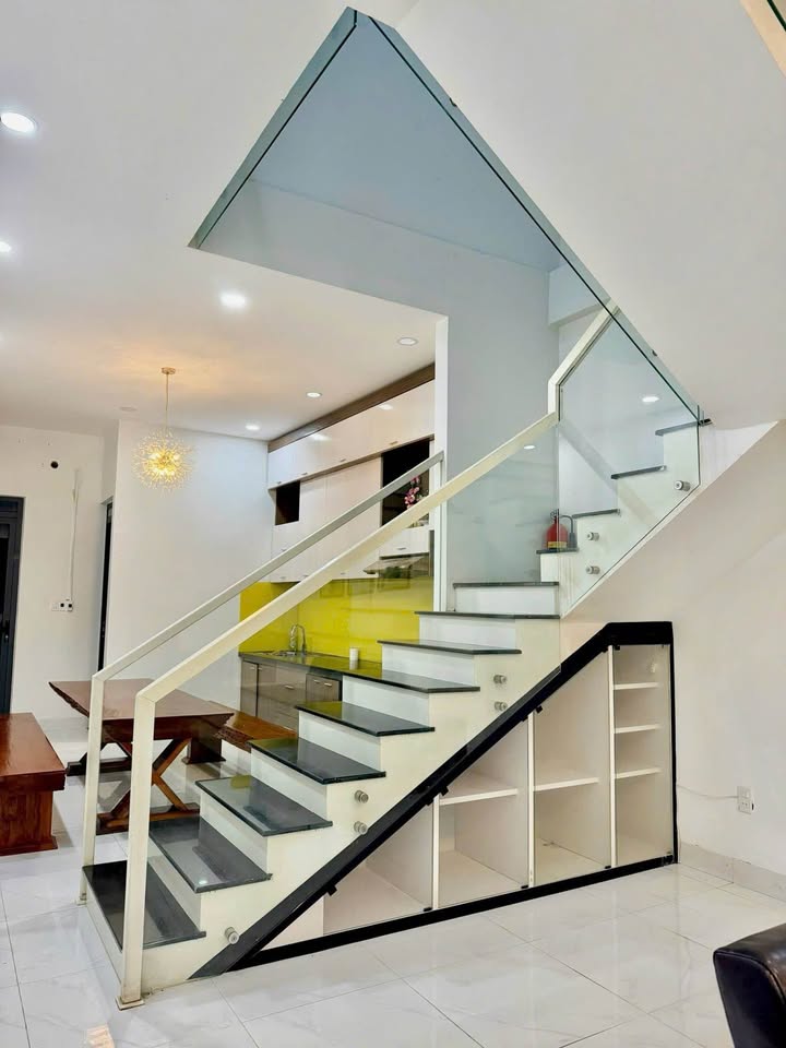 🏡 BÁN NHÀ 2 TẦNG FULL NỘI THẤT – KQH BÀU VÁ, PHƯỜNG THUỶ XUÂN, TP HUẾ