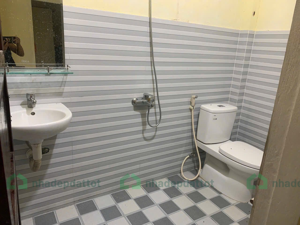 CHO THUÊ NHÀ NGUYÊN CĂN – KHU QUY HOẠCH HƯƠNG SƠ, TP HUẾ