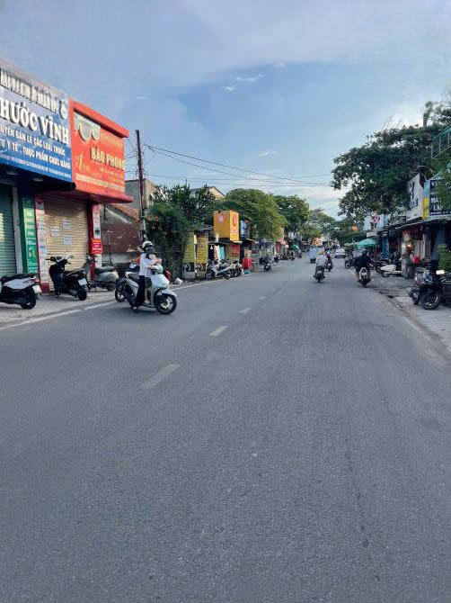Bán gấp đất mặt tiền Trần Phú, phường Phước Vĩnh ( nay là phường Thuận Hoá), TP Huế