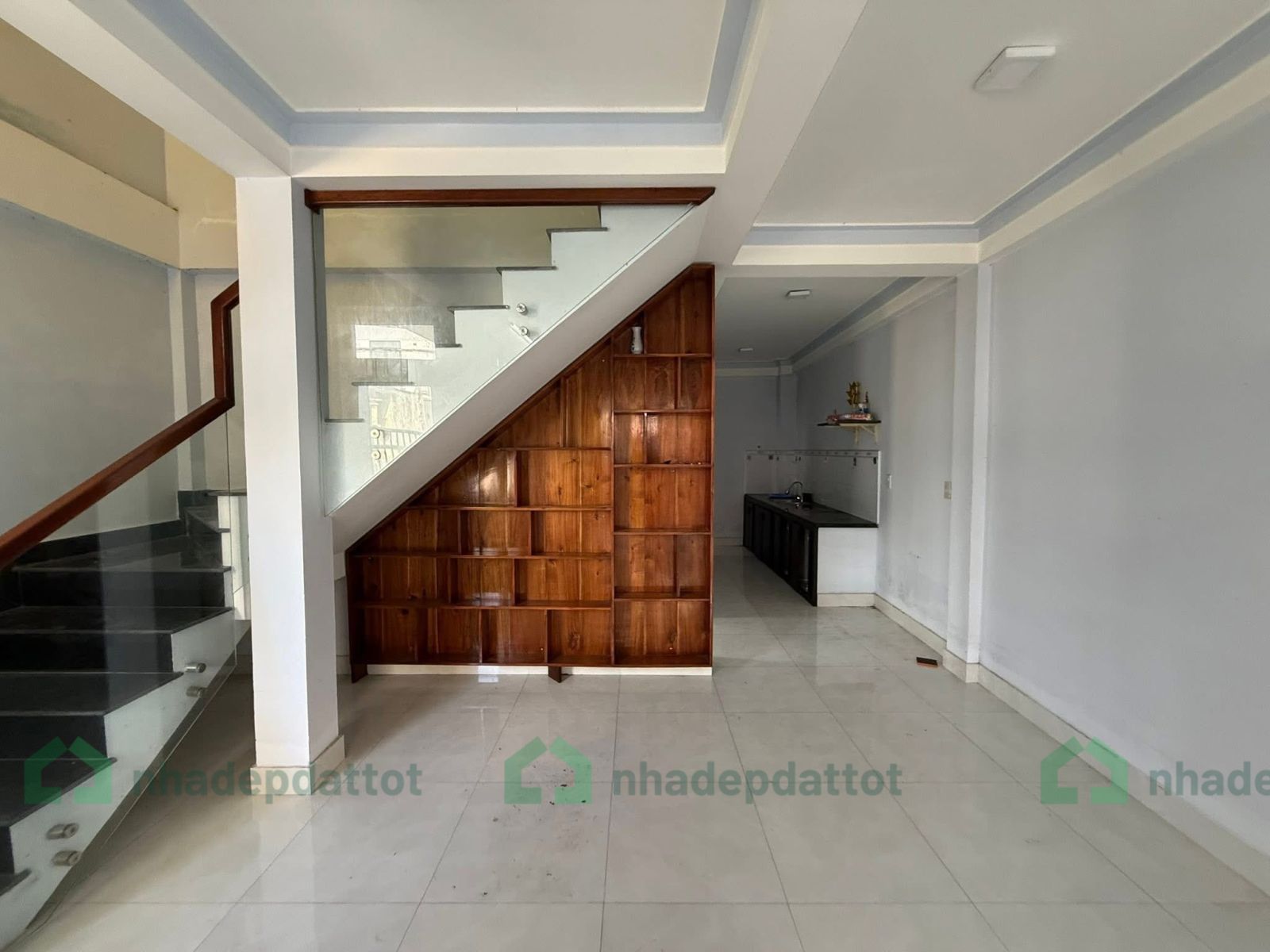 BÁN NHÀ PHAN CHU TRINH – 2 MẶT TIỀN KIỆT Ô TÔ TRÁNH