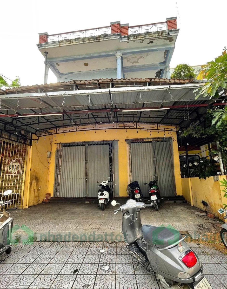 Cho thuê nhà 2 tầng mặt tiền Phan Bội Châu - 165m2 - 12 triệu/tháng