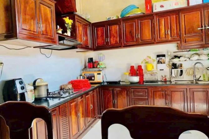 Bán Nhà 2 Tầng Mặt Tiền Nguyễn Cư Trinh – Phường Thuận Hoà, TP Huế, Diện Tích 120m², Giá 6 Tỷ