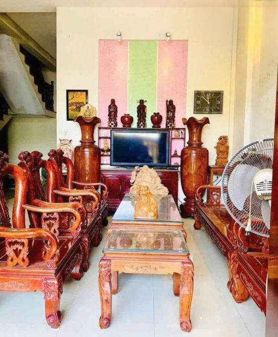 Bán Nhà 2 Tầng Mặt Tiền Nguyễn Cư Trinh – Phường Thuận Hoà, TP Huế, Diện Tích 120m², Giá 6 Tỷ