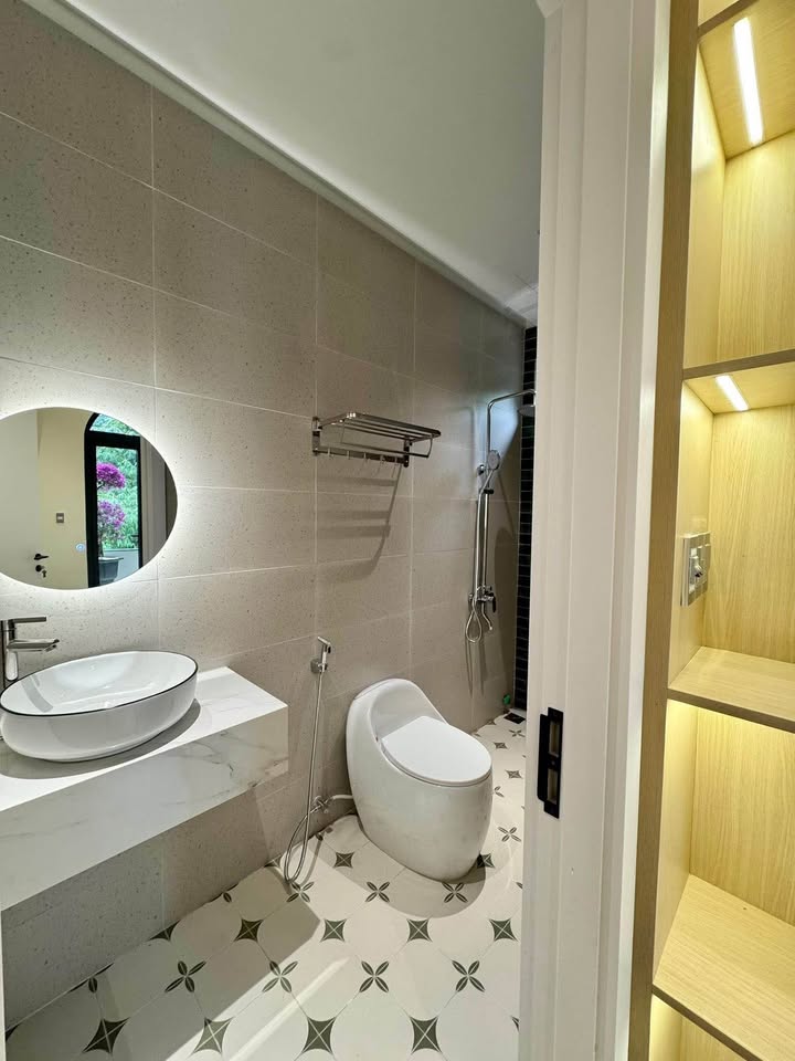 🏡 NHÀ KIỆT Ô TÔ HOÀI THANH – THUỶ XUÂN, TP. HUẾ