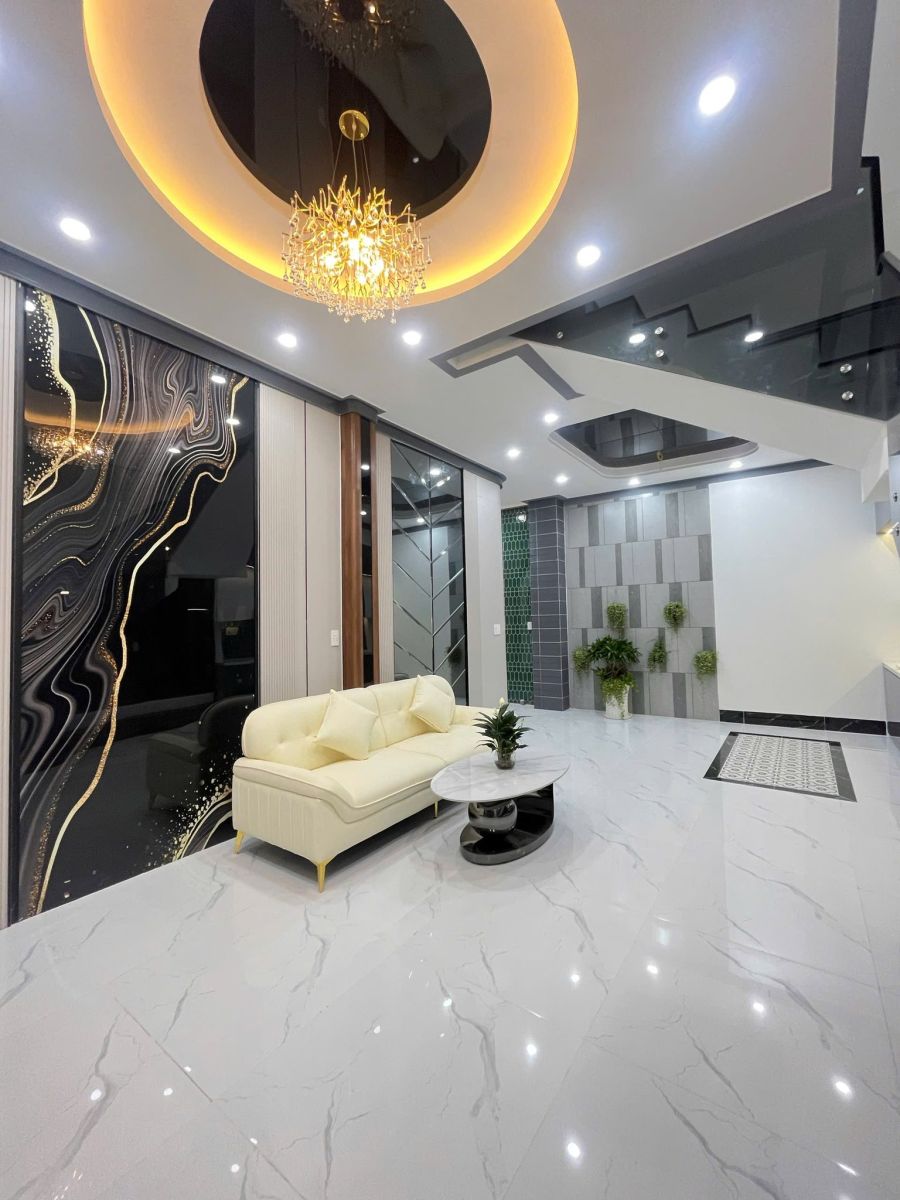 🔥 CẦN BÁN CĂN BIỆT THỰ MÁI THÁI GÓC 3 MẶT TIỀN NGAY TẠI TRUNG TÂM F4 - VĨNH LONG 🔥