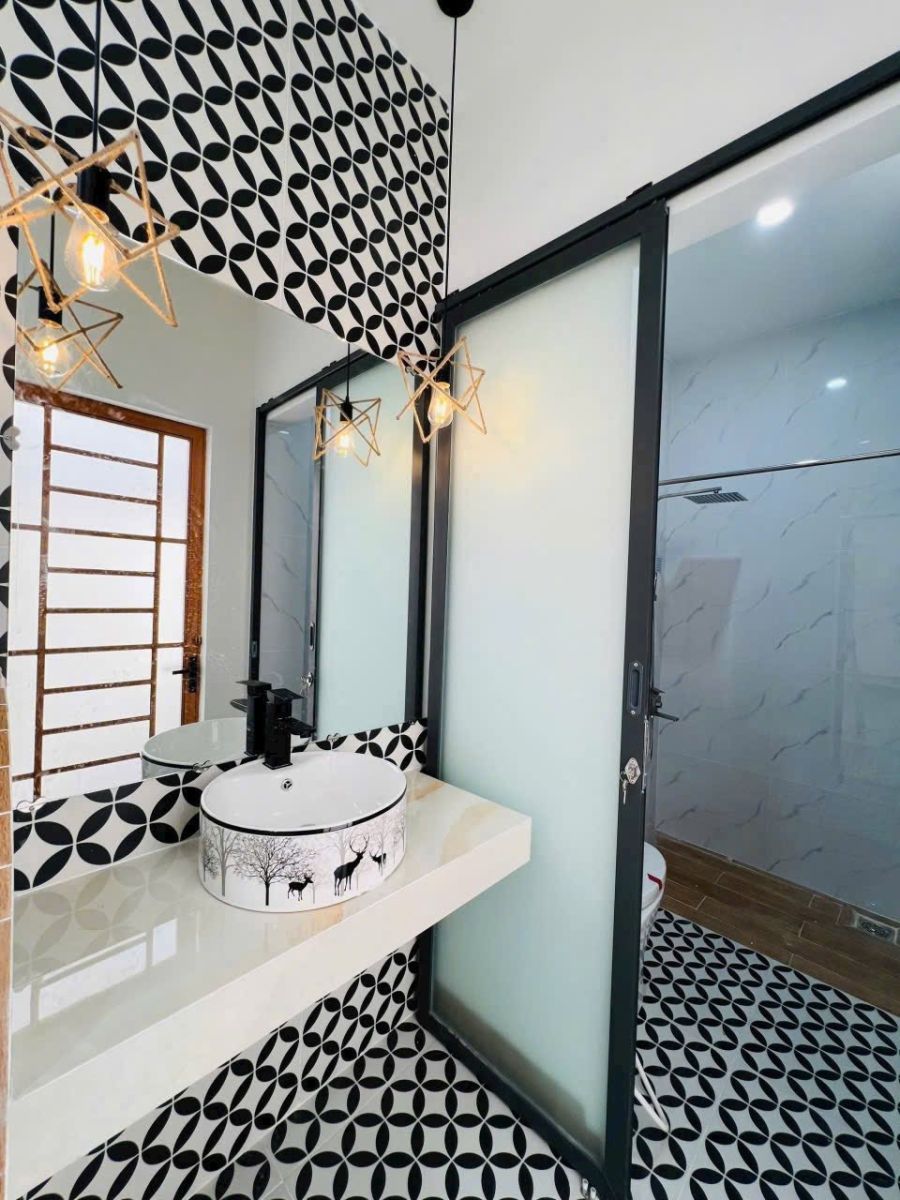 🏠 BÁN NHÀ MỚI ĐẸP KHU PHỐ LONG HỒ – VĨNH LONG | 94m² | ĐƯỜNG Ô TÔ | GIÁ 2,29 TỶ
