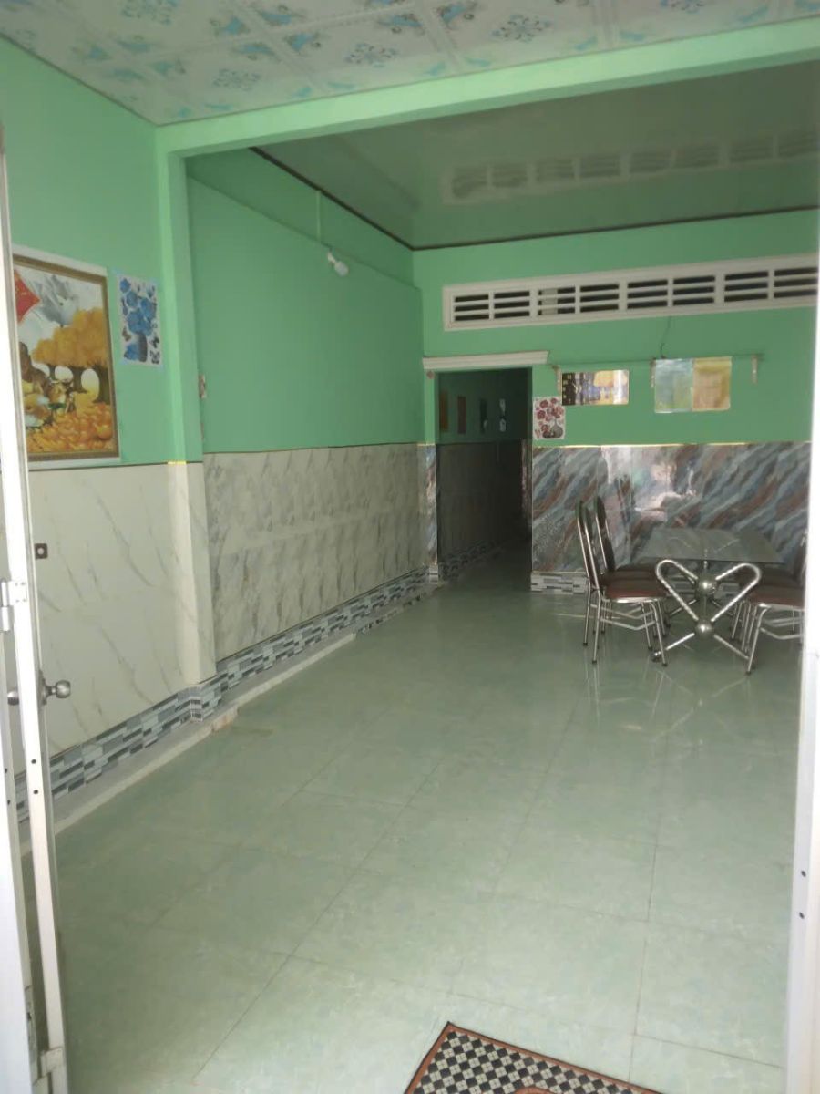 Cần tiền gấp bán nhanh nhà 1 tỷ 6  full nội thất Trường An, Vĩnh Long 145,3m2