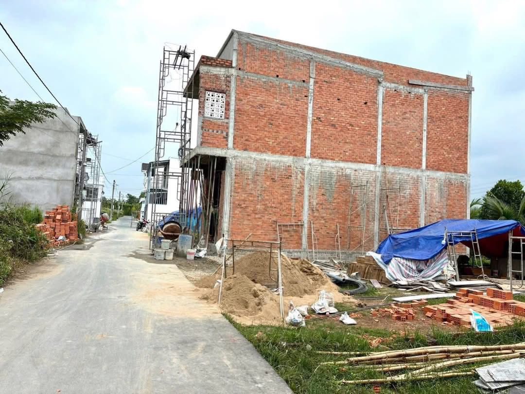 🏡 BÁN NHÀ MỚI 100% – THIẾT KẾ HIỆN ĐẠI – PHƯỜNG TÂN NGÃI, VĨNH LONG