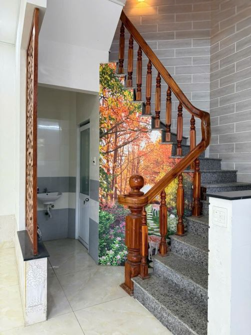 Nhà 3 tầng mặt tiền Lưu Trọng Lư, ngang 6,9m, giá 3,8 tỷ