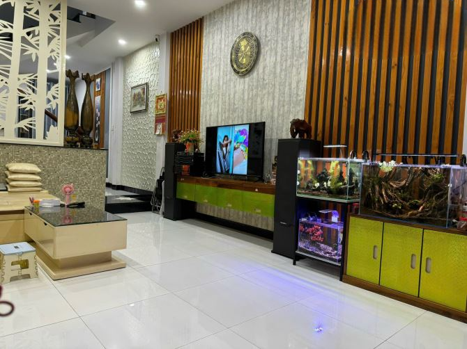 Bán nhà 2 tầng mặt tiền đường Lê Văn Tú – gần biển – Quy Nhơn