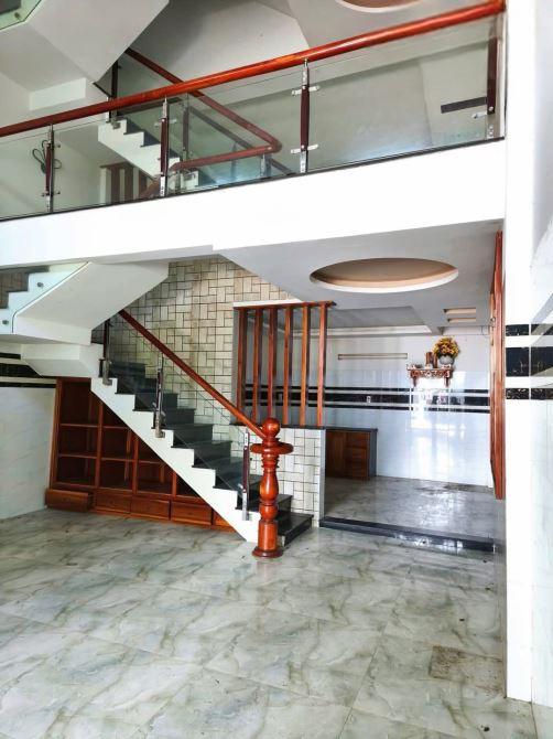 Bán nhà 3 mê rưỡi mặt tiền Nguyễn Thị Yến 55m² giá 3,9 tỷ