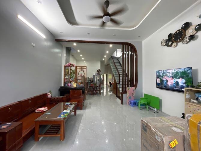 Bán nhà 2 tầng mới xây 2 mặt tiền đường D19 Nhơn Bình Quy Nhơn giá cực tốt
