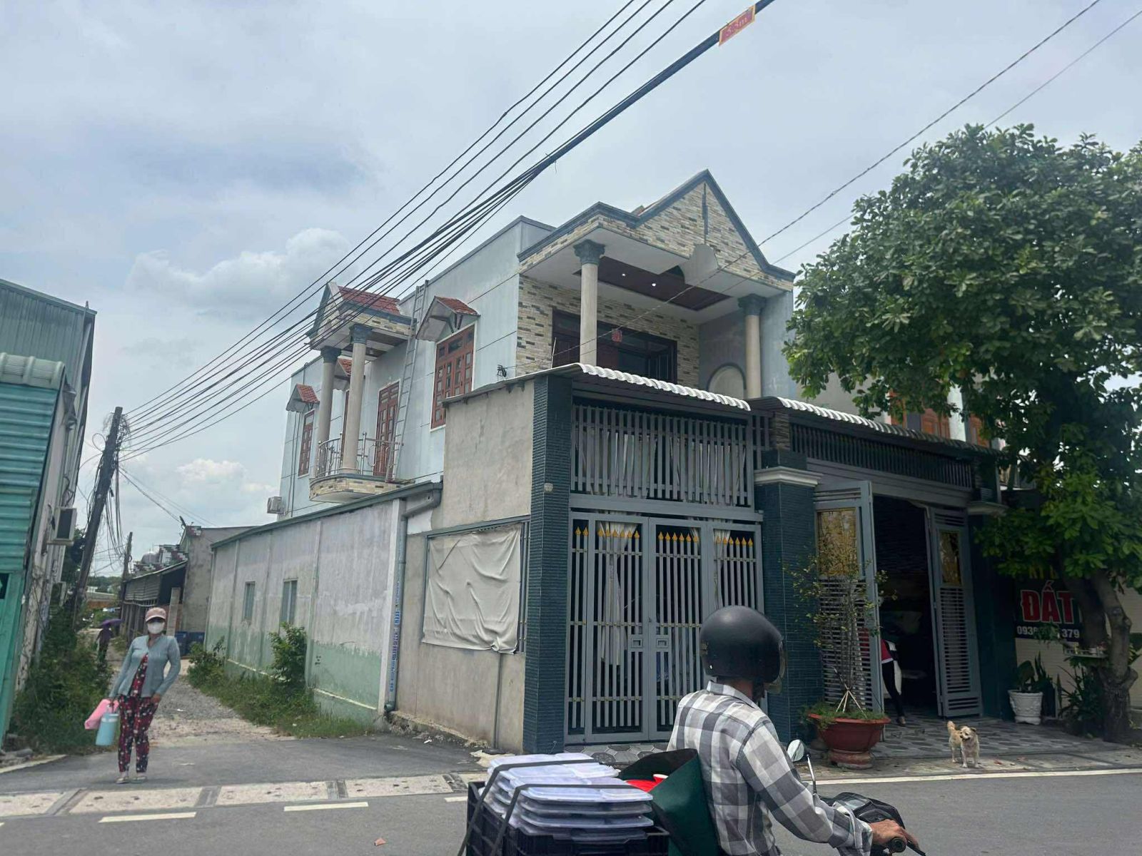 VỊ TRÍ VÀNG KINH DOANH! Lô 157M² (Mặt tiền 9M) Gần CTY Đồng Đúc/Chợ. Chính chủ Trúc Lợi bán gấp 4 Tỷ.