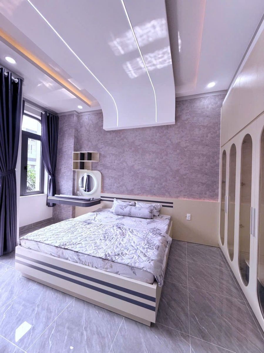 🏡 BÁN NHÀ 1 TRỆT 2 LẦU – GẦN TTYT DĨ AN – GIÁ TỐT 5,5 TỶ