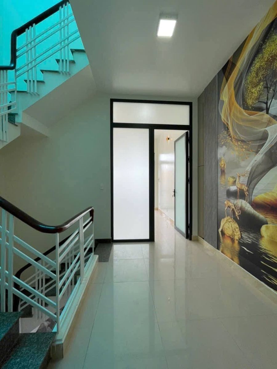 🏠 CHỦ GỬI BÁN NHÀ 1 TRỆT 2 LẦU HƯỚNG ĐÔNG NAM, GIÁP QL1K – ĐÔNG HÒA