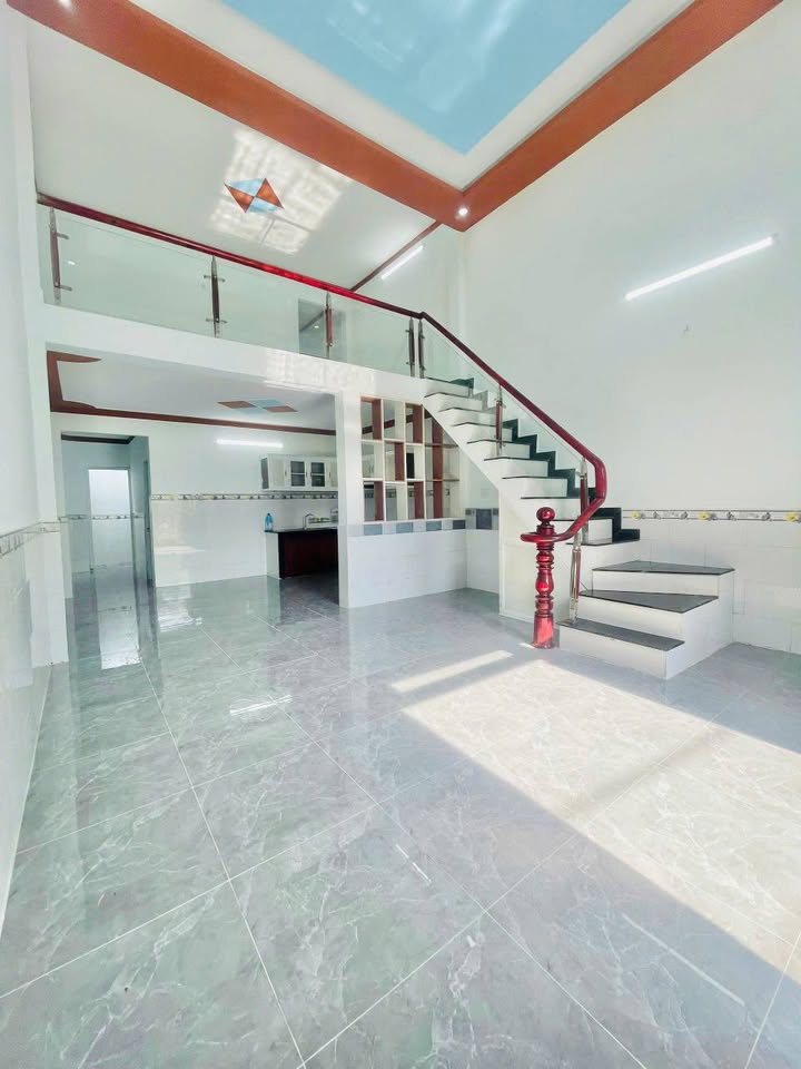 Bán nhà 2PN, sổ hồng riêng – mặt tiền đường nhựa Tân Phước Khánh 52 – 80,5m² – 2,45 tỷ