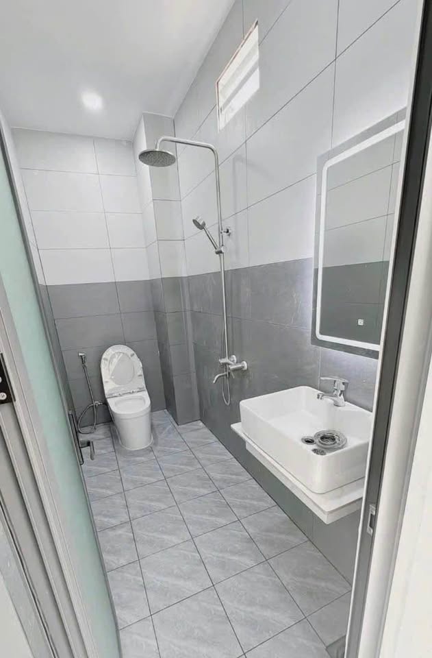 Nhà 1 trệt 1 lầu – Tân Hiệp, TPHCM – 3PN – 2,2 tỷ