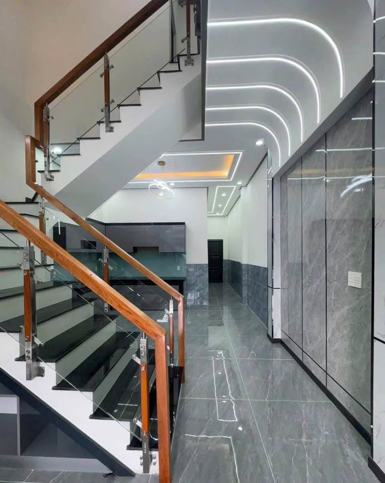 Bán nhà 72m2  Tân Hiệp 3pn 3wc giá 1 tỷ 650