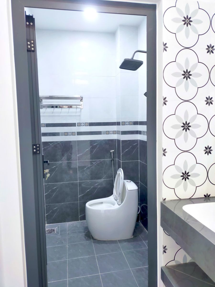 💥 Nhà 1 Trệt 1 Lầu Mặt Tiền DX143 – Ô Tô Vào Nhà – Giá Chỉ 2,85 Tỷ – Tương Bình Hiệp, TDM