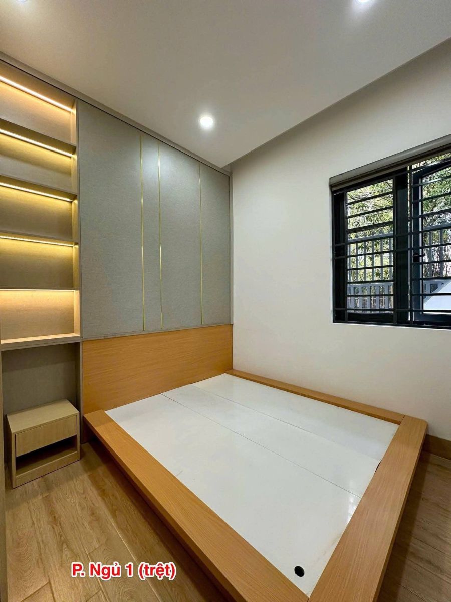 🏡 NHÀ PHÚ HÒA 10×10 – 1 TRỆT 2 LẦU – GẦN LÊ HỒNG PHONG – FULL NỘI THẤT 🏡