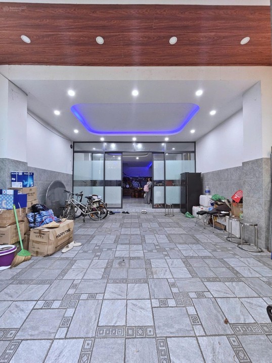 Cho thuê nhà 7 phòng ngủ, giáp Thủ Đức, Quận 12