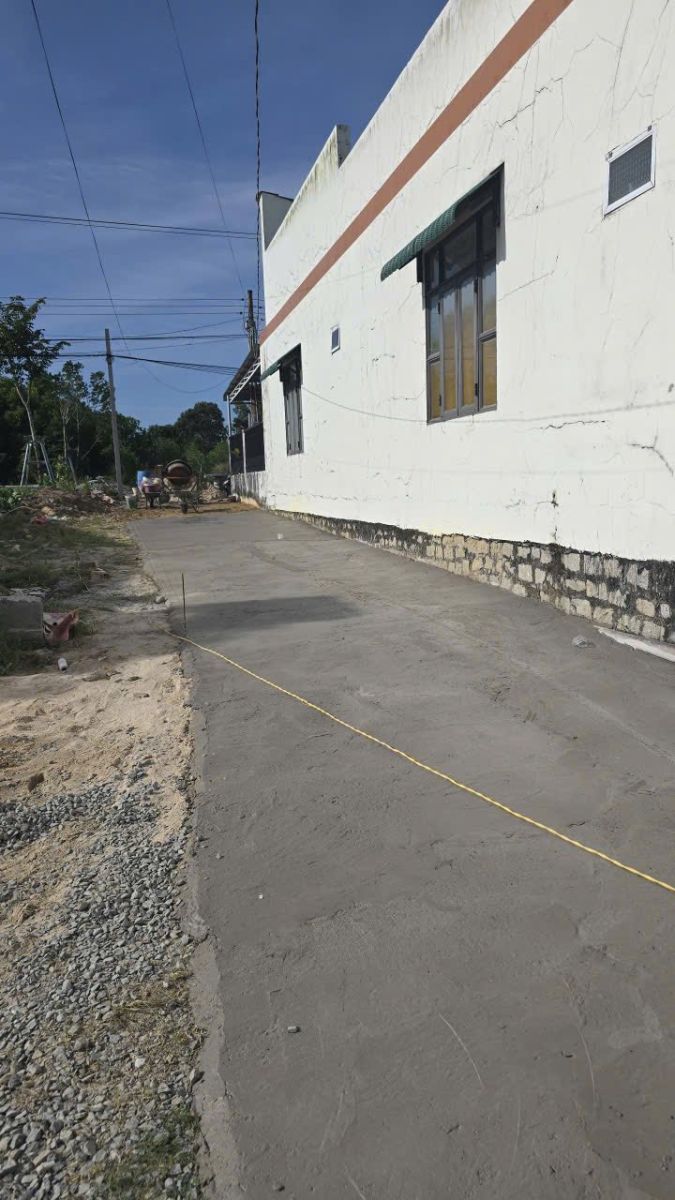 Chính chủ cần bán lô đất mặt tiền bê tông Tân An Lagi - Diện tích 4.17*23 full thổ cư giá bán 800tr