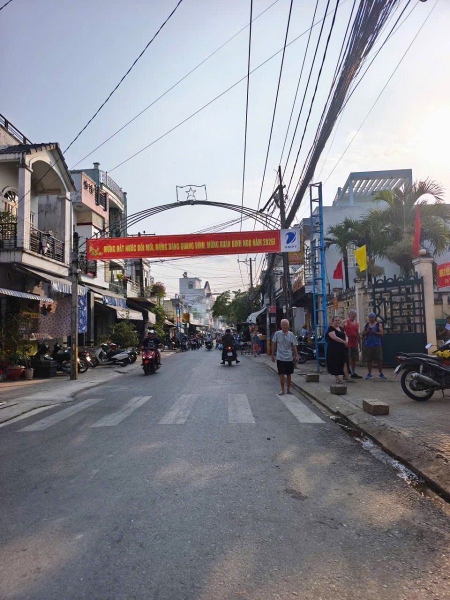 Nền thổ cư hẻm 6m, Bình Thủy ,Cần Thơ, ô tô đậu - Nhà Đẹp Đất Tốt