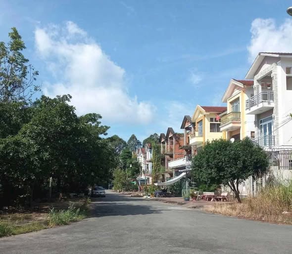 Nền biệt thự 400m² tại KDC 586 Hưng Phú, Cần Thơ - Nhà Đẹp Đất Tốt