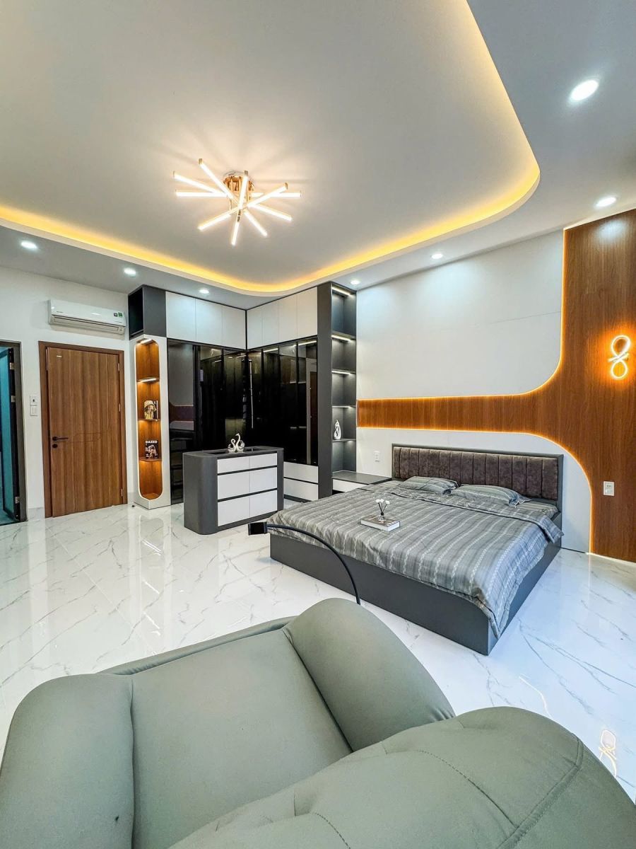 Nhà 1 trệt 2 lầu, KDC Hồng Loan 6A, giá 6,3 tỷ TL - Nhà Đẹp Đất Tốt