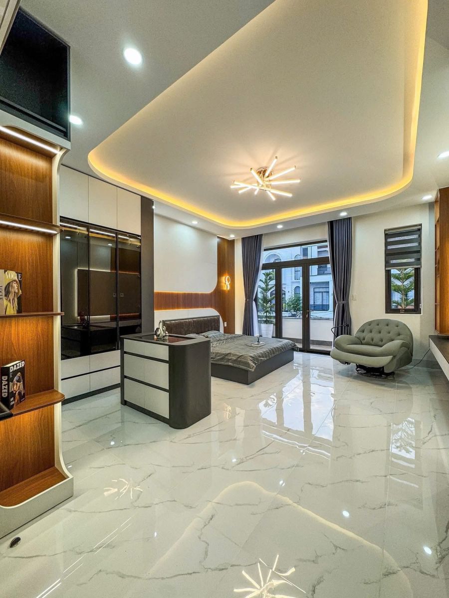 Nhà 1 trệt 2 lầu, KDC Hồng Loan 6A, giá 6,3 tỷ TL - Nhà Đẹp Đất Tốt