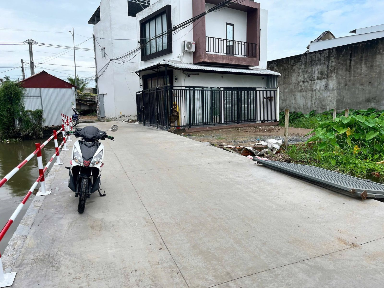 🏡 BÁN NHÀ CẤP 4 – GẦN CẦU ÔNG TIÊM – ĐƯỜNG TRƯƠNG VĨNH NGUYÊN – CÁI RĂNG – CẦN THƠ
