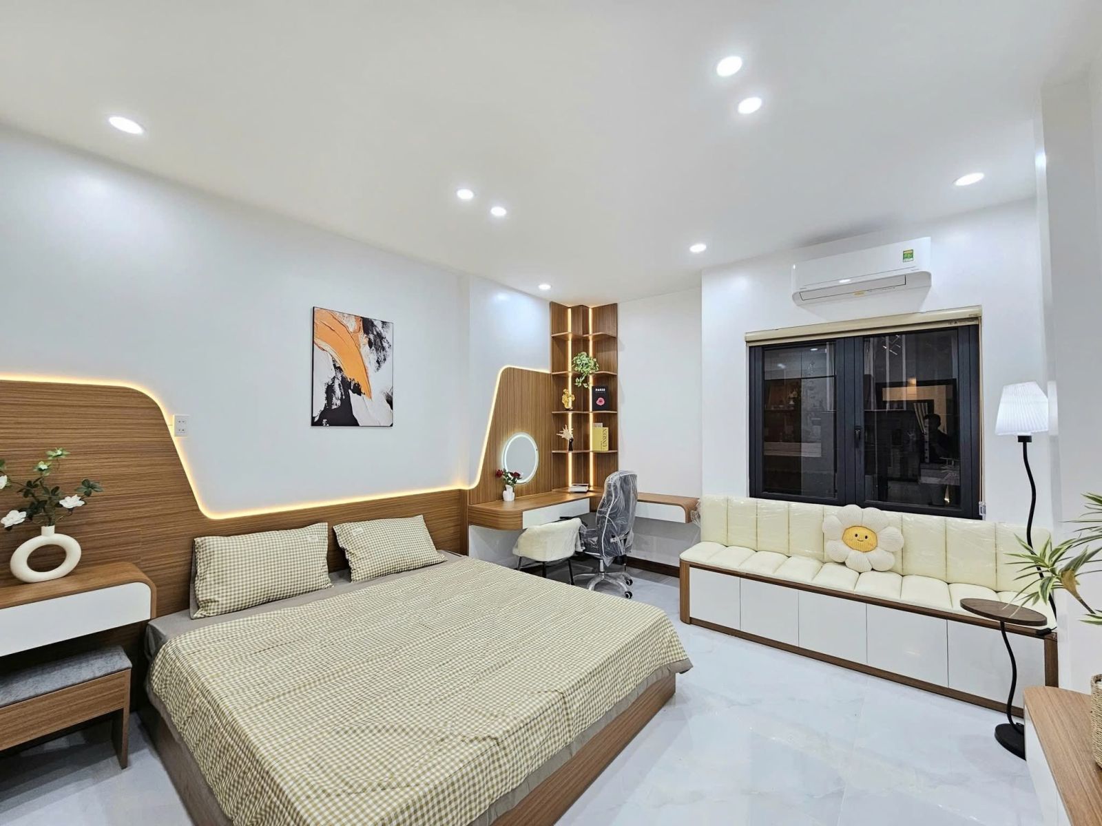 Bán nhà 1 trệt 2 lầu, 2 mặt tiền hẻm, TP Cần Thơ - Nhà Đẹp Đất Tốt